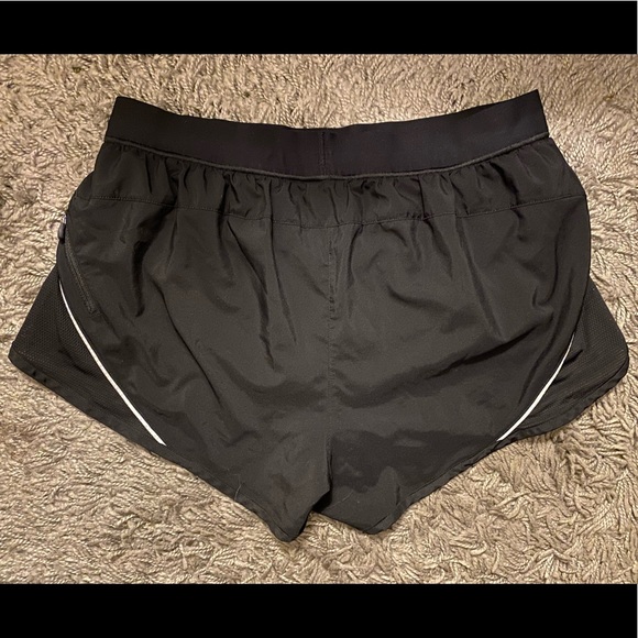Victoria Sport Running Short - Picture 2 of 6